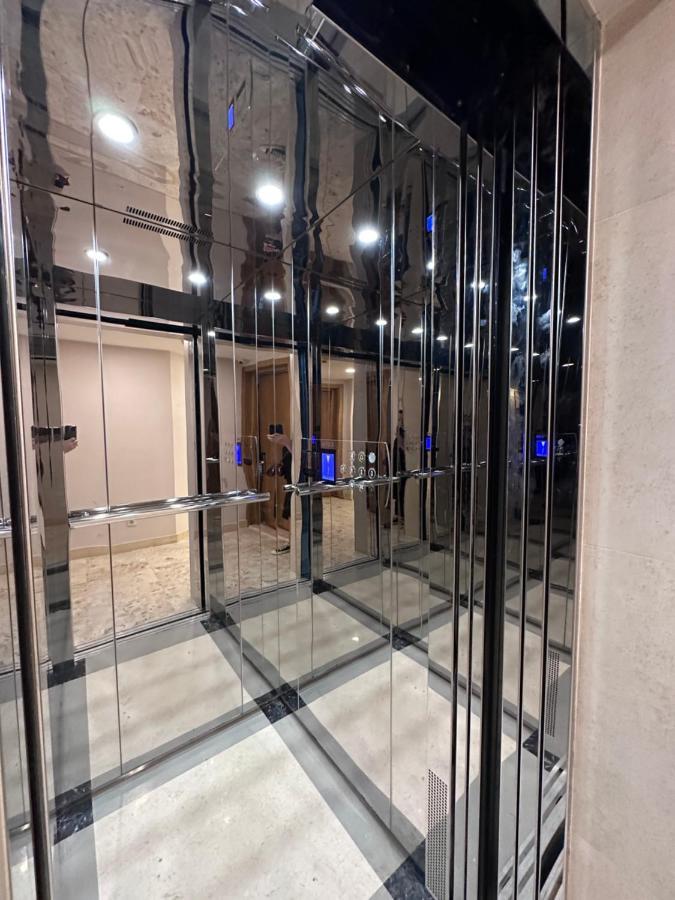 Hotel Embassy Τυφλίδα Εξωτερικό φωτογραφία