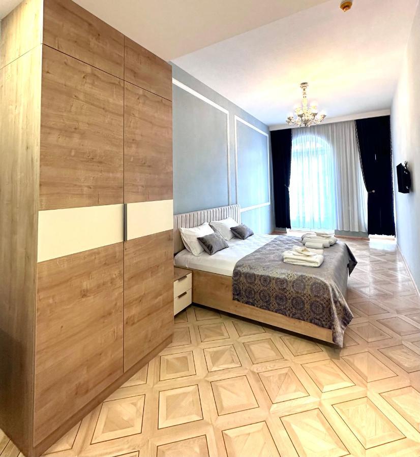 Hotel Embassy Τυφλίδα Εξωτερικό φωτογραφία