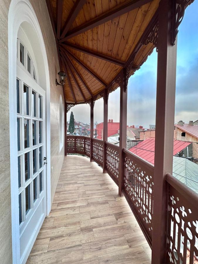 Hotel Embassy Τυφλίδα Εξωτερικό φωτογραφία