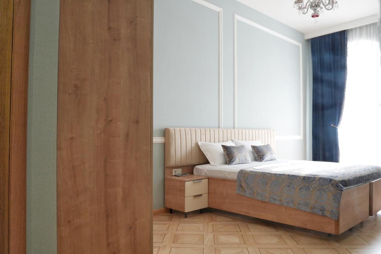 Hotel Embassy Τυφλίδα Εξωτερικό φωτογραφία