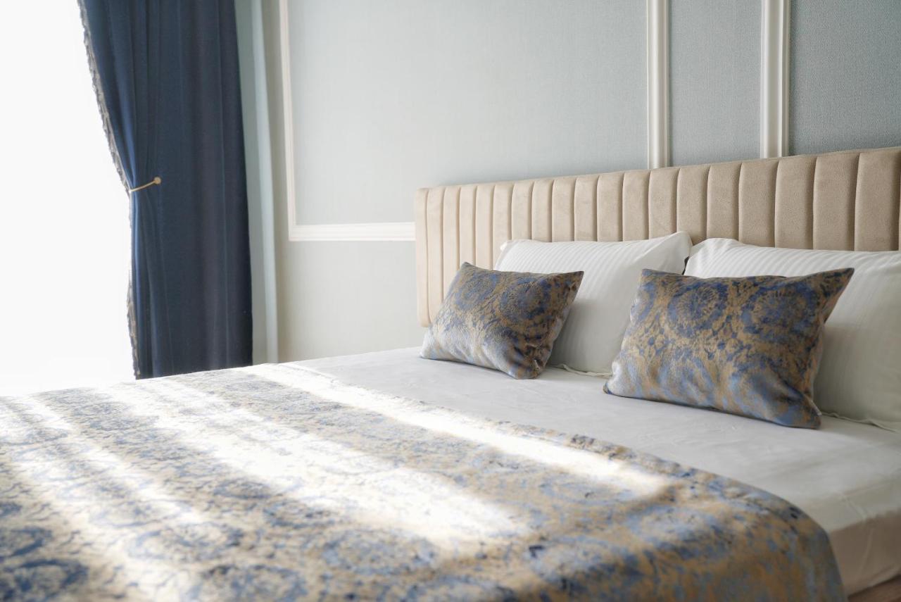 Hotel Embassy Τυφλίδα Εξωτερικό φωτογραφία