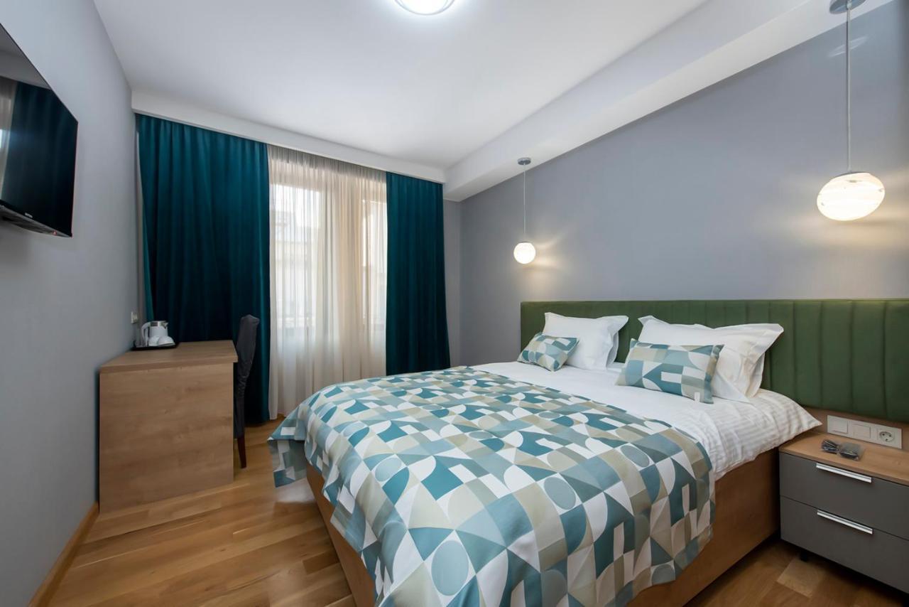 Hotel Embassy Τυφλίδα Εξωτερικό φωτογραφία